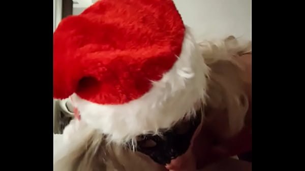 Christmas blowjob and fuck, I get fucked in all positions…